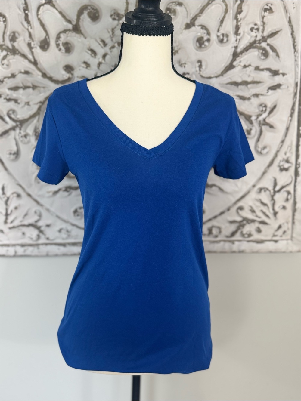 Ideal V-Neck Tee – Royal Blue – Size Medium